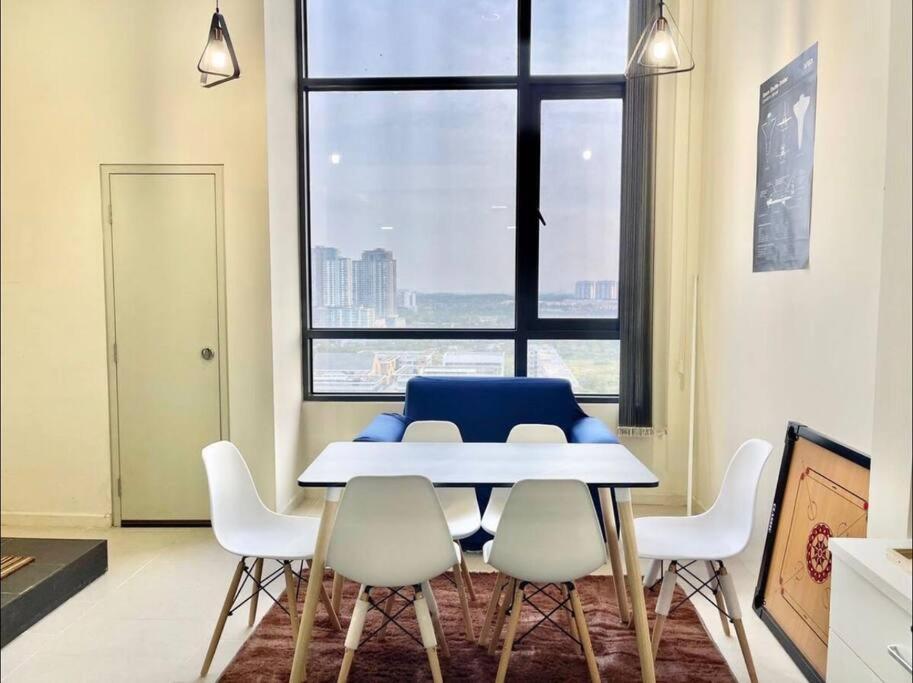 Tamarind Suite Cyberjaya 2-10Pax Duplex Екстер'єр фото