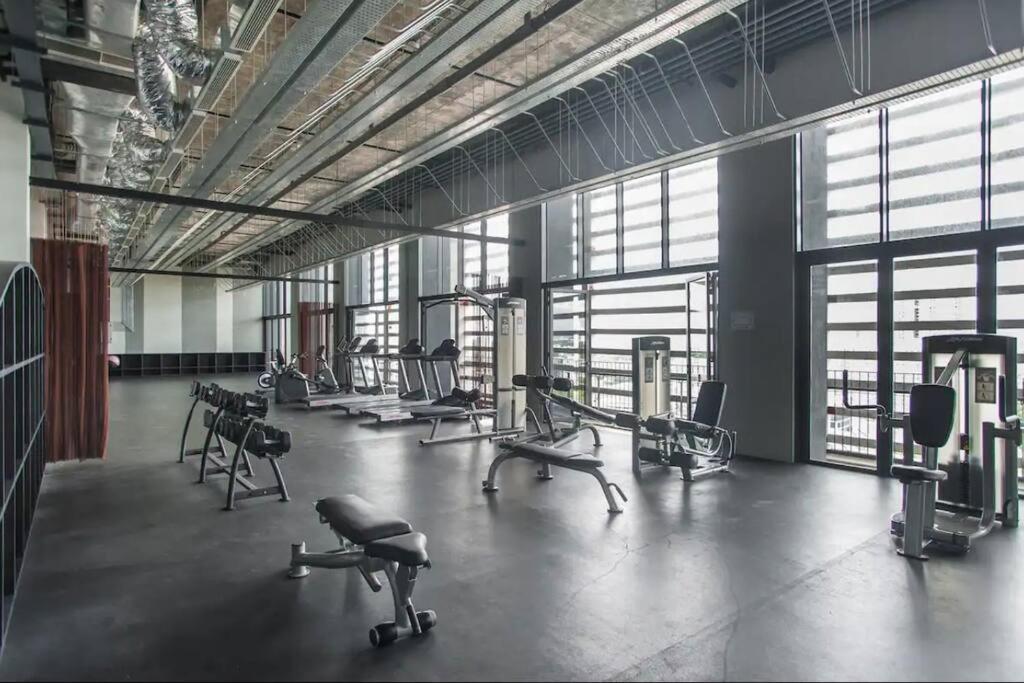 Tamarind Suite Cyberjaya 2-10Pax Duplex Екстер'єр фото