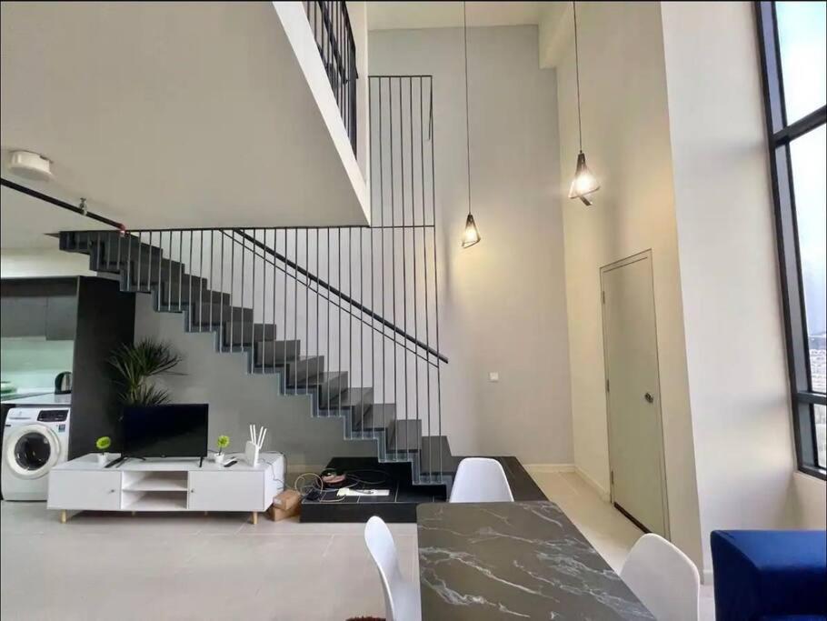 Tamarind Suite Cyberjaya 2-10Pax Duplex Екстер'єр фото